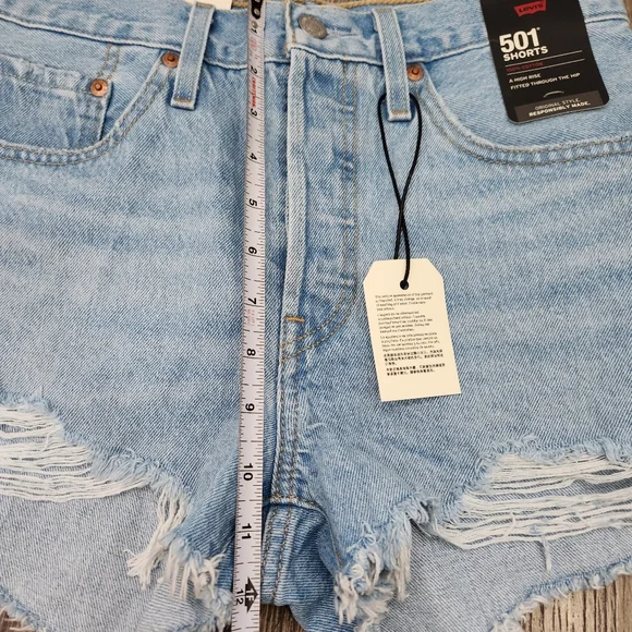 NWT Levis 501 Premium High Rise Button Fly Denim Shorts 27 - Picture 5 of 13